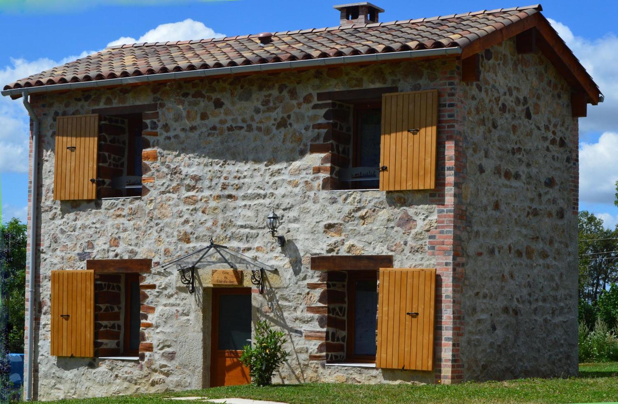 Domaine Des Terres Du Milieu / Gite De Cul De Sac Chateldon Exteriör bild